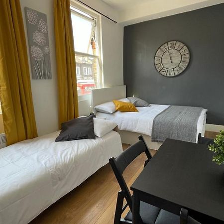 Lovely Studio Flat In The Heart Of Holloway. Londra Exterior foto